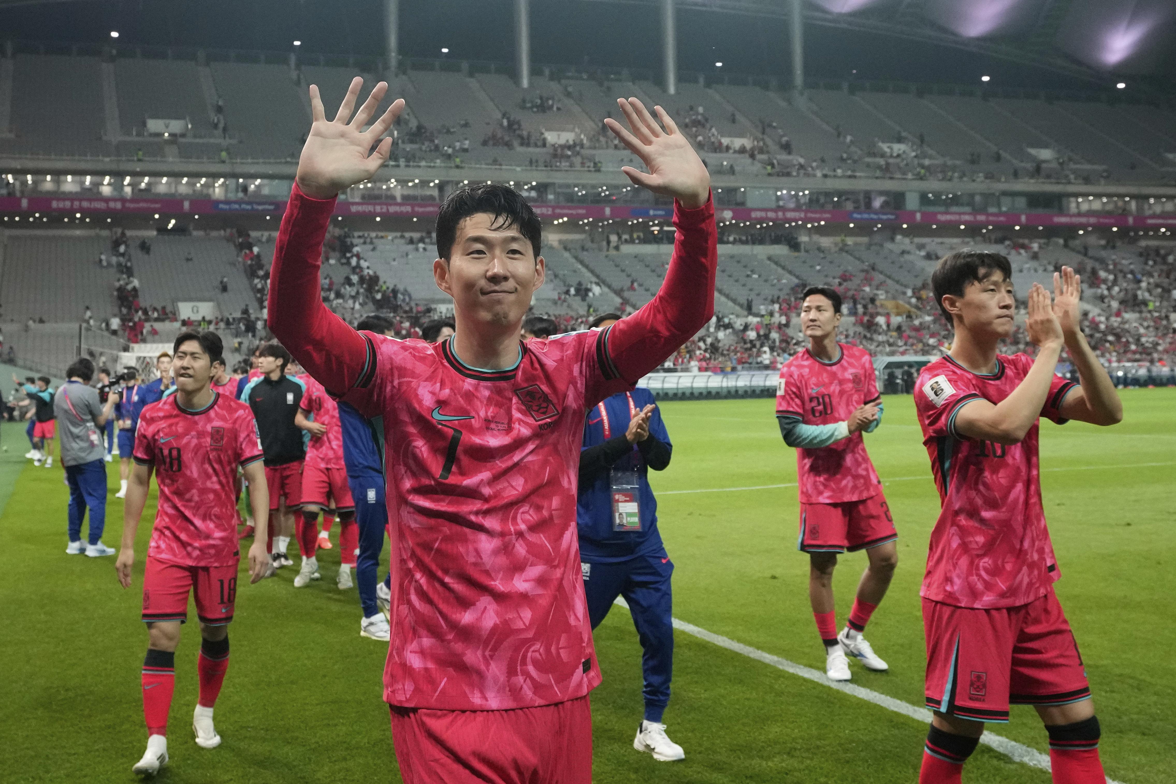 Tottenham'da Heung Min-Son'un geleceği belirsizliğini koruyor