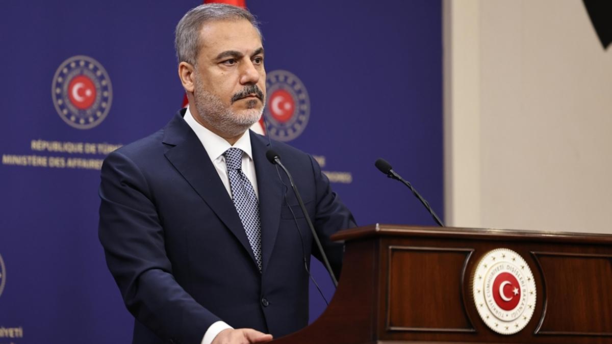 Bakan Fidan, Bosna Hersek, Sırbistan ve Karadağ dışişleri bakanlarıyla görüştü