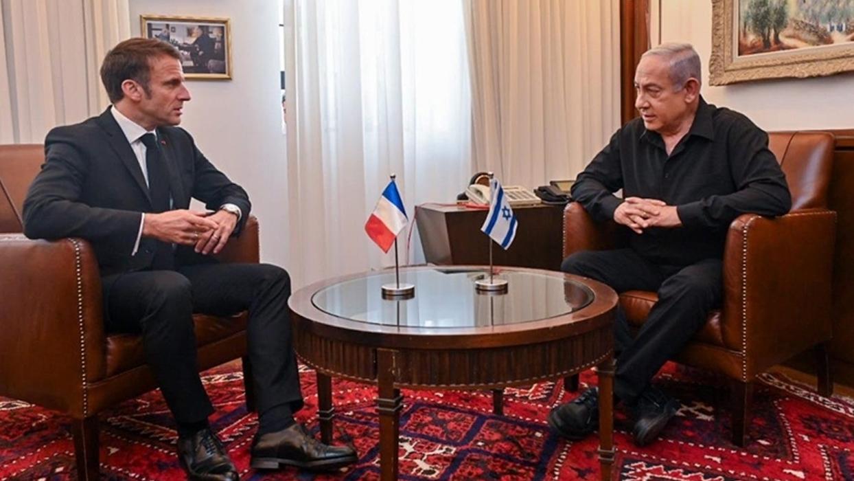 Macron hükümeti "İsrail'in işlediği suçlara ortaklık etmekle" UCM'ye şikayet edildi