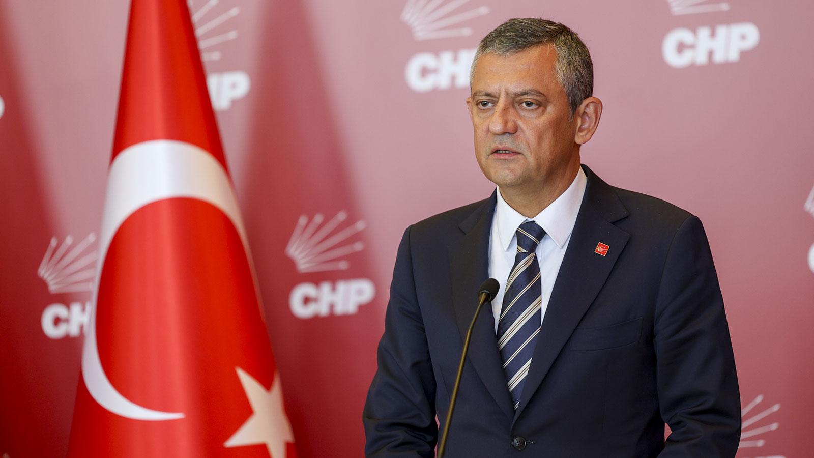 AK Partili Sırakaya'dan Özel'e sert çıkış: Tiktok izlemeyi bırak, partine sahip çık
