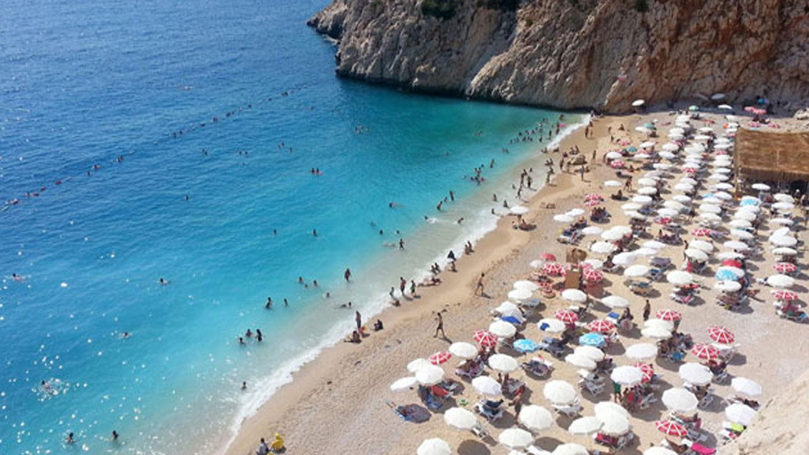 Türkiye'nin turizm geliri yılın ikinci çeyreğinde arttı