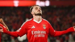 Fenerbahçe, Kerem Aktürkoğlu transferi için Benfica ile pazarlıklarını sürdürüyor