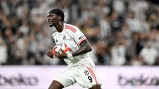 Tammy Abraham, St. Patricks'a 20 dakikada 3 gol atarak Beşiktaş tarihine geçti