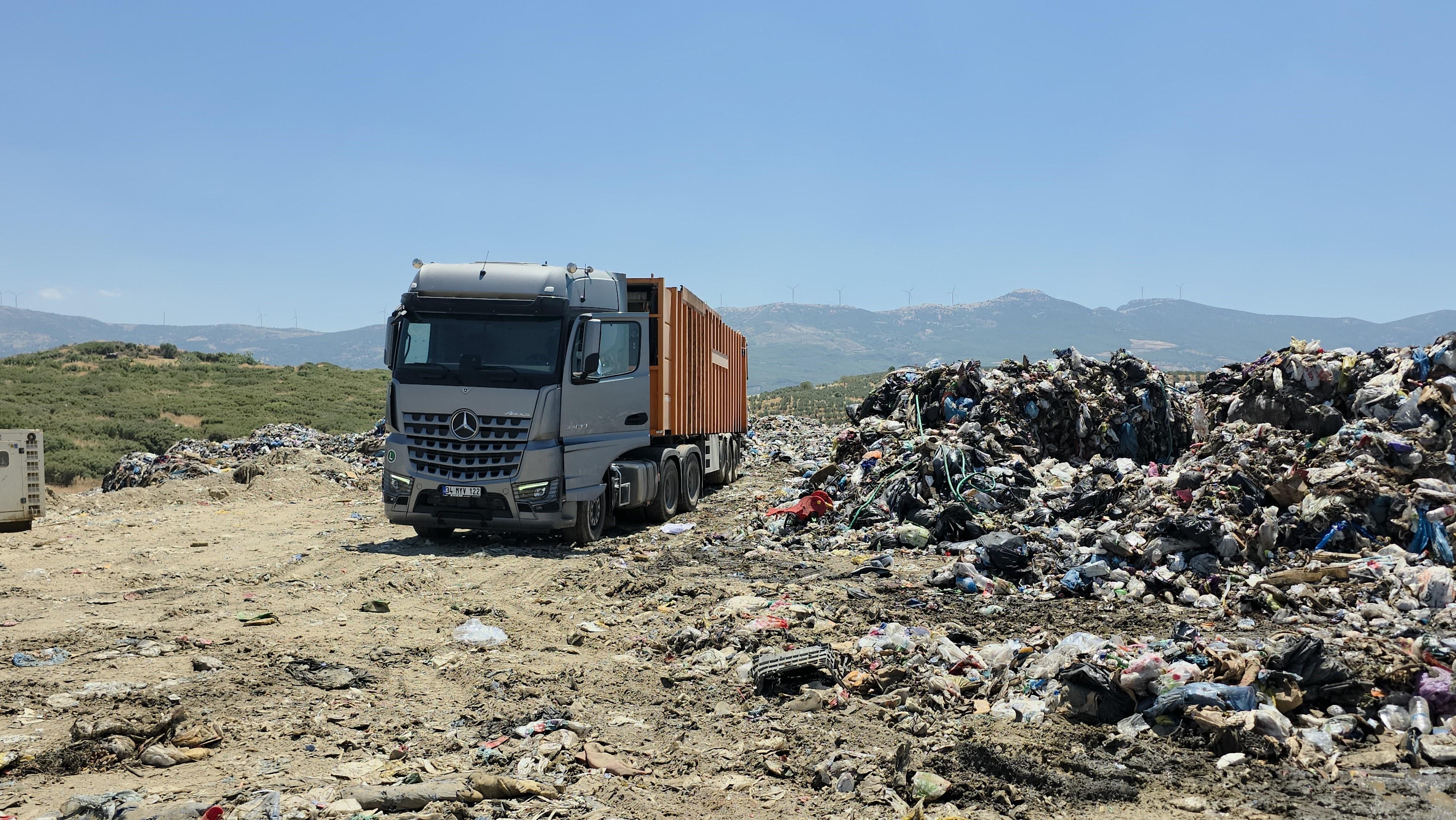 Yine CHP belediyesi, yine çöp krizi! Halktan yöneticilere “Vahşi depolama” tepkisi