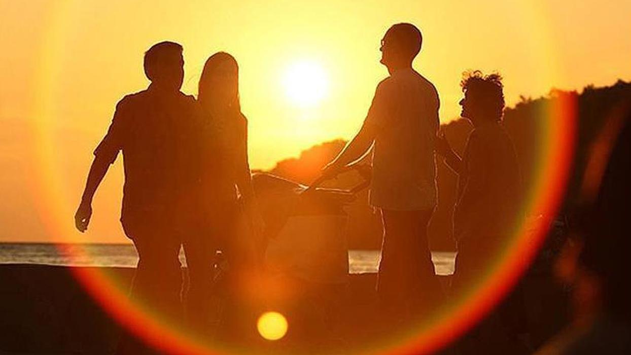 Sıcaklıklar artıyor mu azalıyor mu? 3 büyükşehirde yağış var mı? Haftalık hava durumu tahminleri açıklandı!