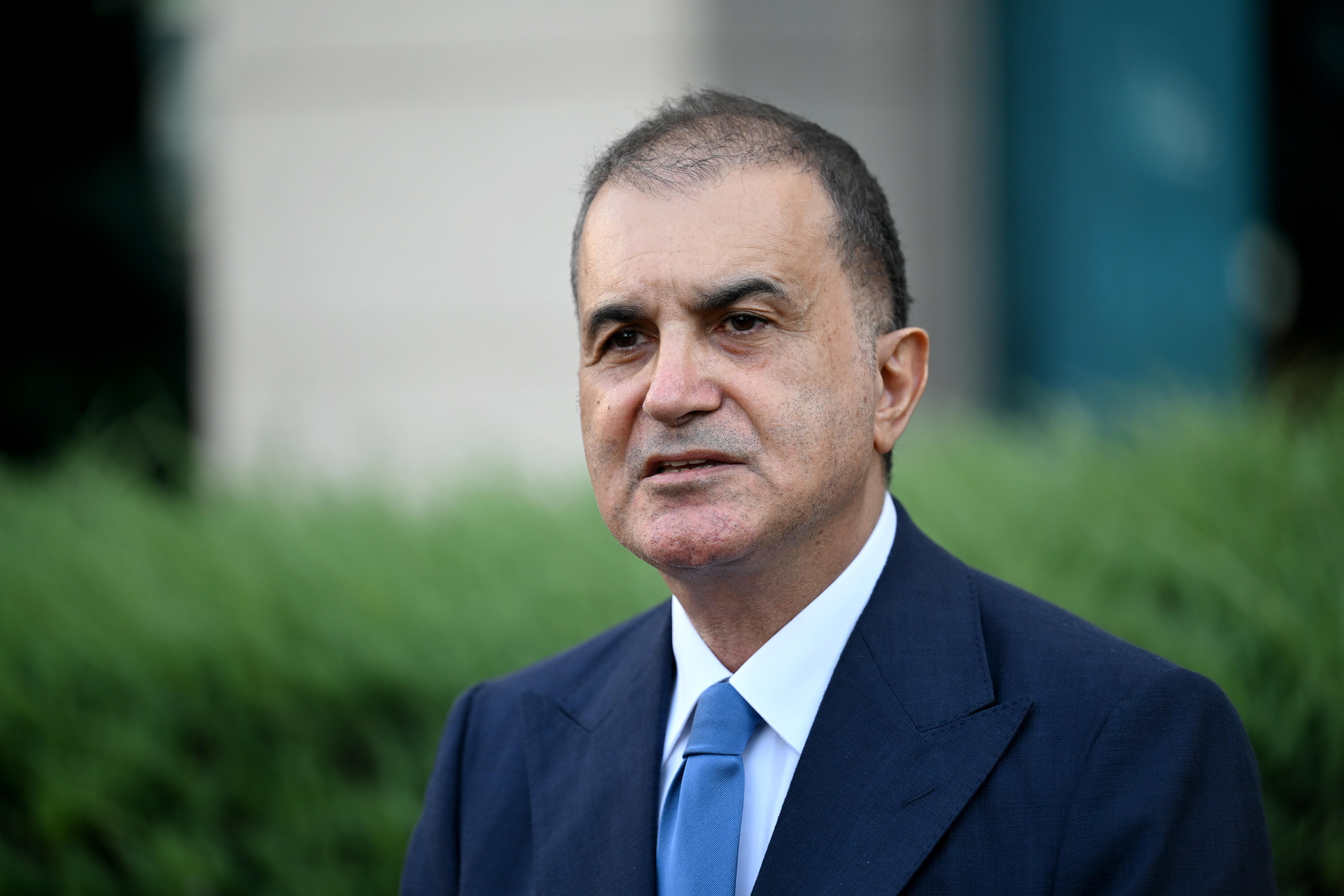 AK Parti Sözcüsü Çelik: Özel'in Cumhurbaşkanımıza dönük seviyesiz sözlerini şiddetle kınıyoruz