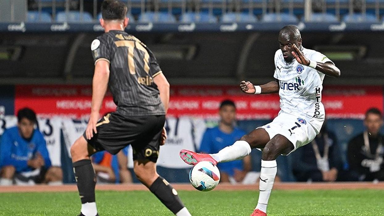 Süper Lig'in 2. haftasında Trabzonspor ile Kasımpaşa 33. kez karşı karşıya gelecek