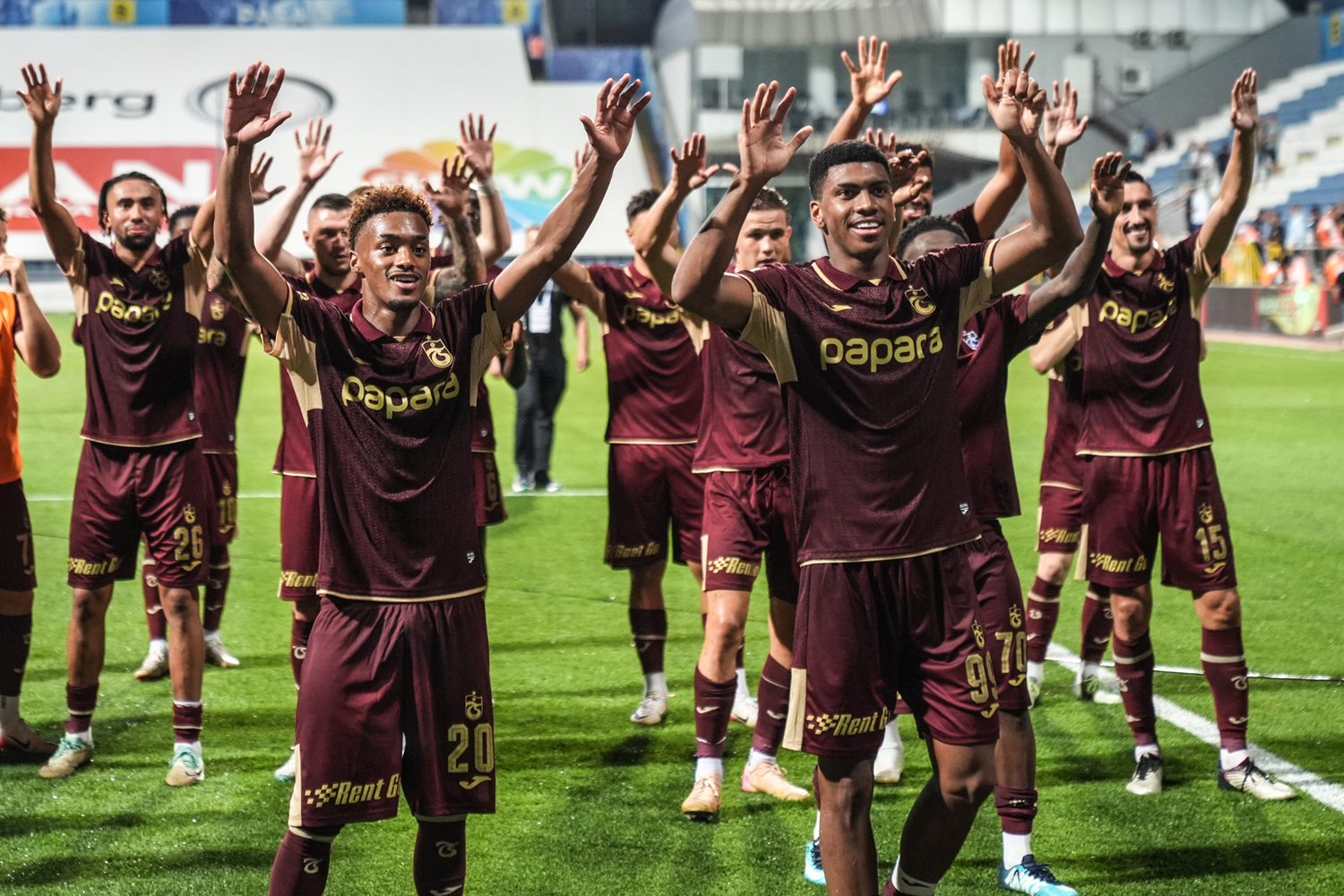 Trabzonspor 2 de 2 yaparak muhteşem başlangıç yaptı