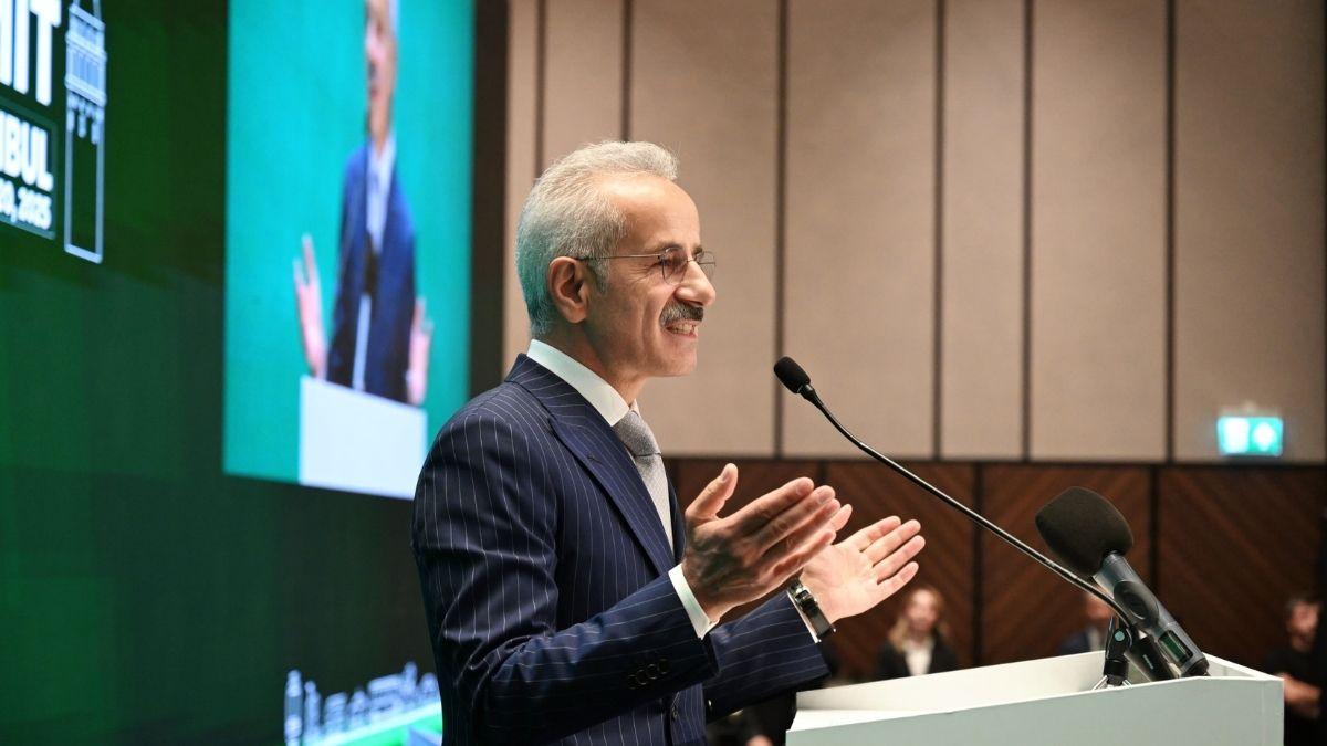 Ulaştırma Bakanı Uraloğlu: Sıfır emisyon hedefine kararlı adımlarla ilerliyoruz