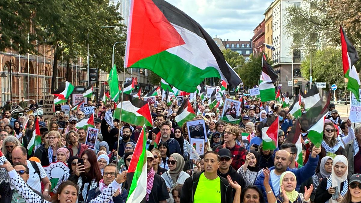 Soykırımcı İsrail'e İsveç'te protesto: Gıda kıtlığına son verilsin