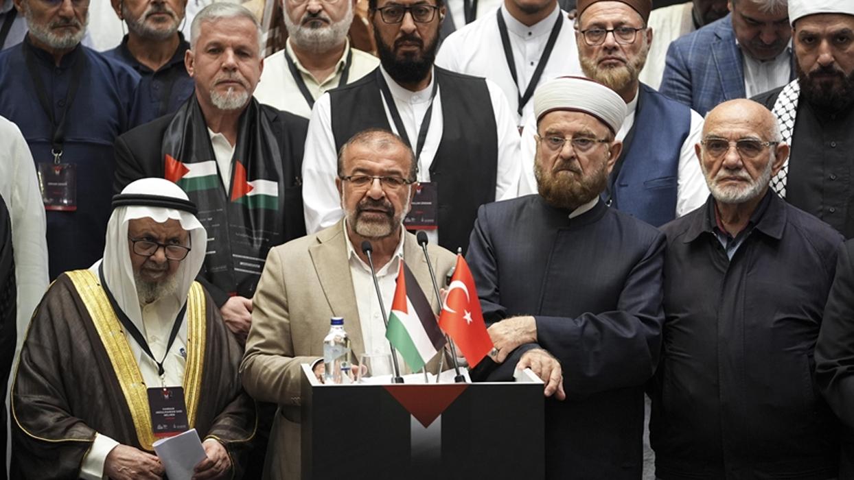 "İslami ve İnsani Bir Sorumluluk: Gazze" konferansı çalıştaylarla sürüyor