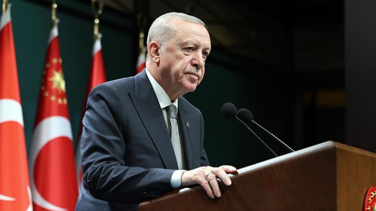 Cumhurbaşkanı Erdoğan: Zafer Haftası, milletimizin bağımsızlık yolunda verdiği mücadelenin en önemli timsallerindendir
