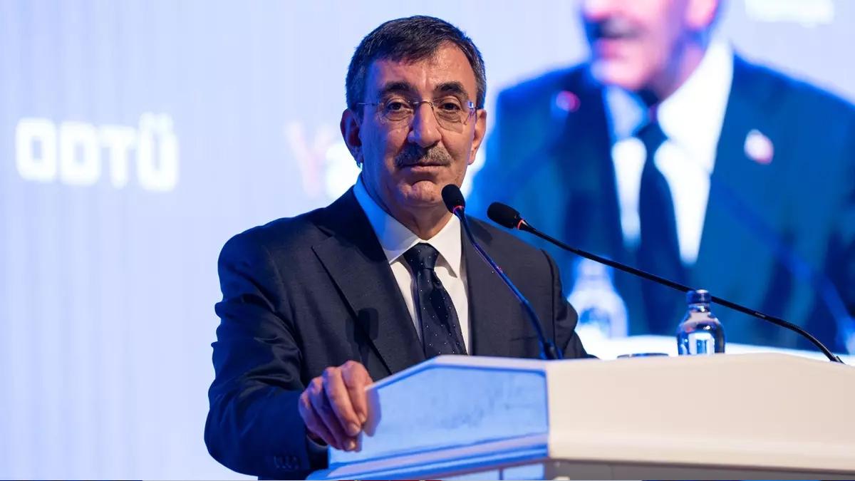 Cumhurbaşkanı Yardımcısı Yılmaz: Ekonomimiz 19 çeyrektir kesintisiz büyümeye devam ediyor