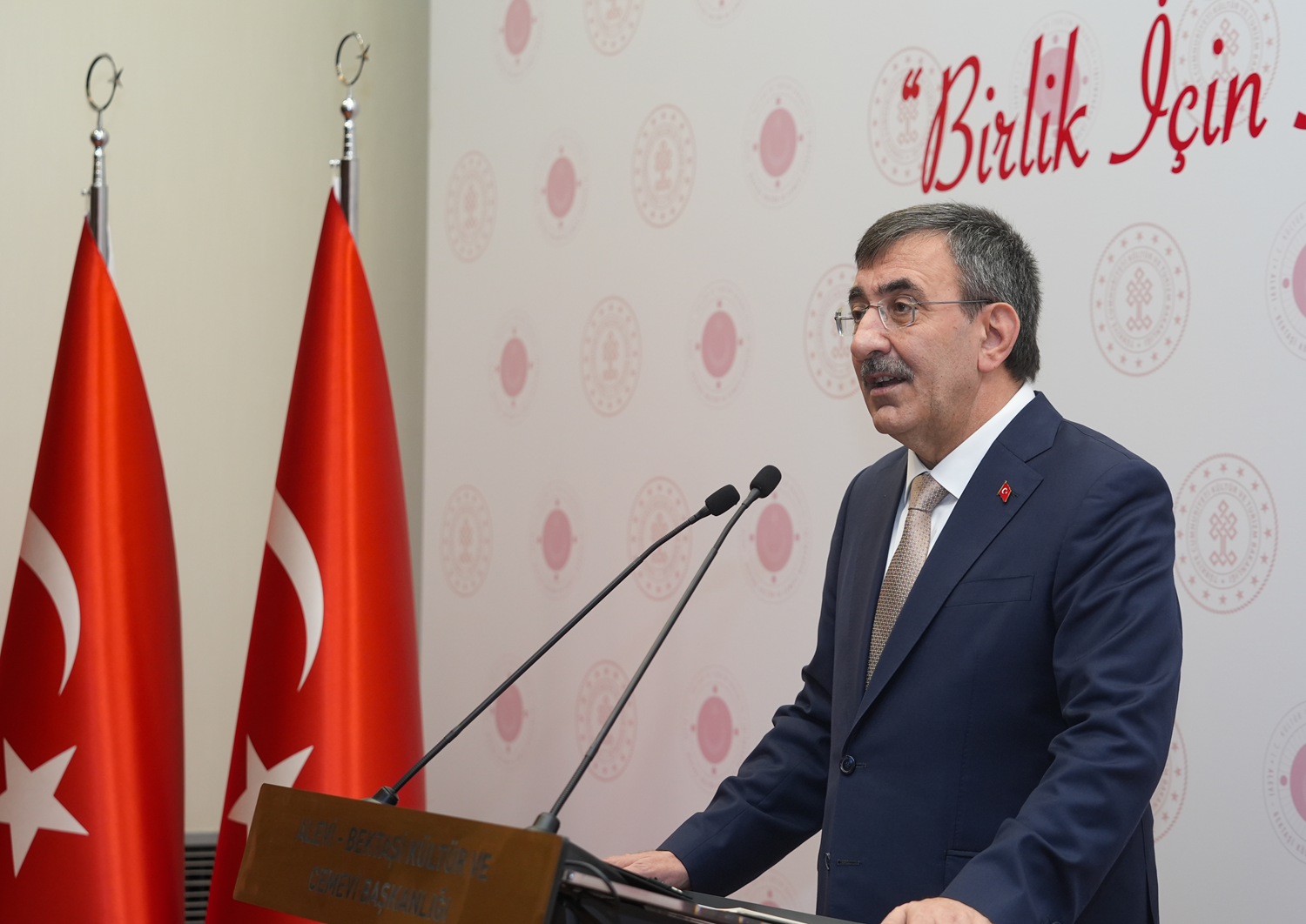Yılmaz, Alevi İnanç Önderleri ile buluştu: Gazze'de Kerbela yaşanıyor