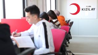 Türk Kızılay'ı kütüphaneleriyle 504 öğrenci üniversiteye yerleşti