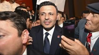 CHP İstanbul İl Kongresi iptal edildi... Özgür Çelik ve yönetim görevden alındı