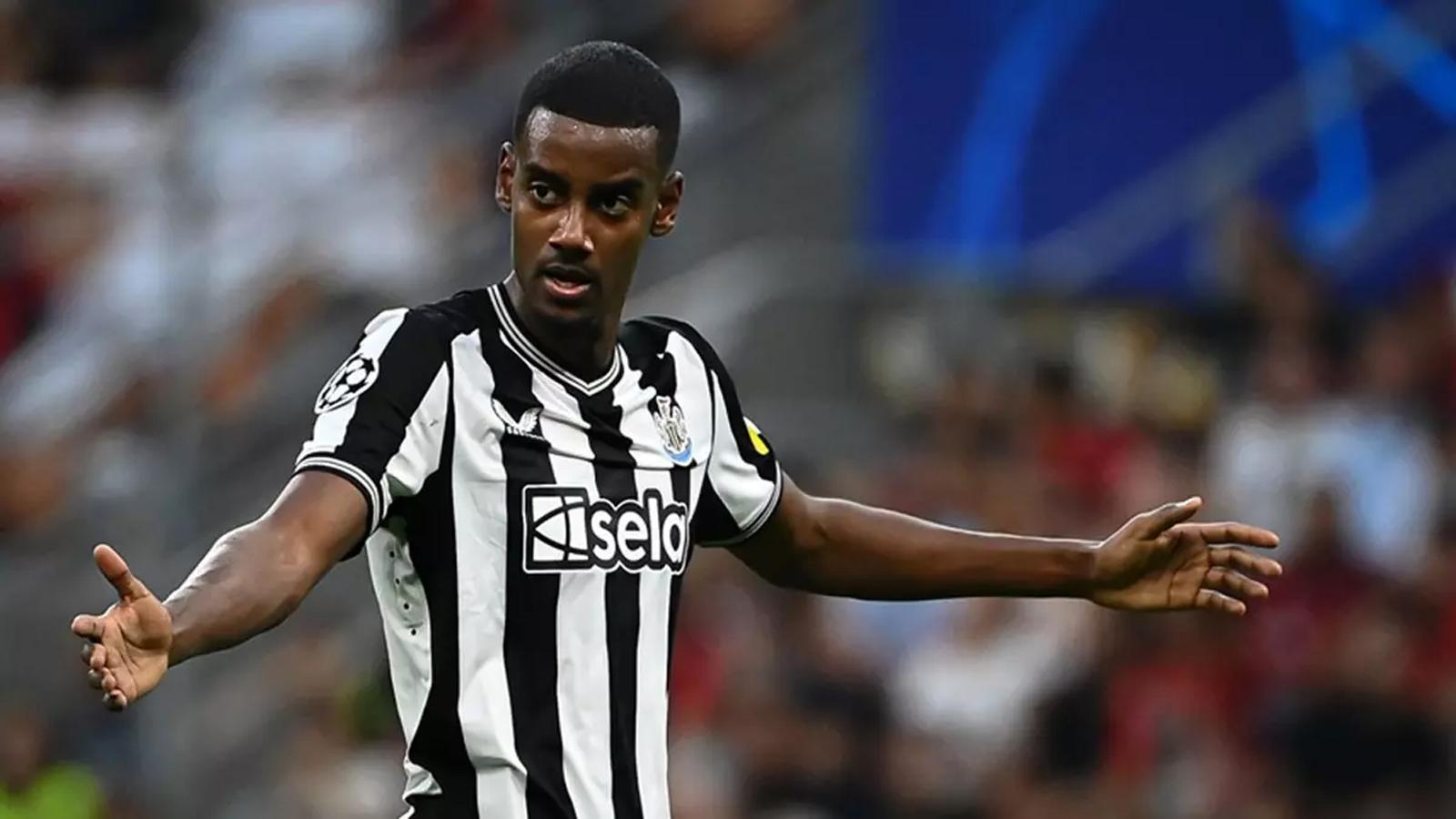 Isak resmen Liverpool'da!