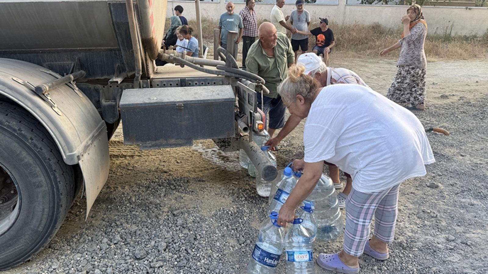 İzmir'in su çilesi bitmiyor! Bir tarafta damla yok bir tarafta boşa akıyor