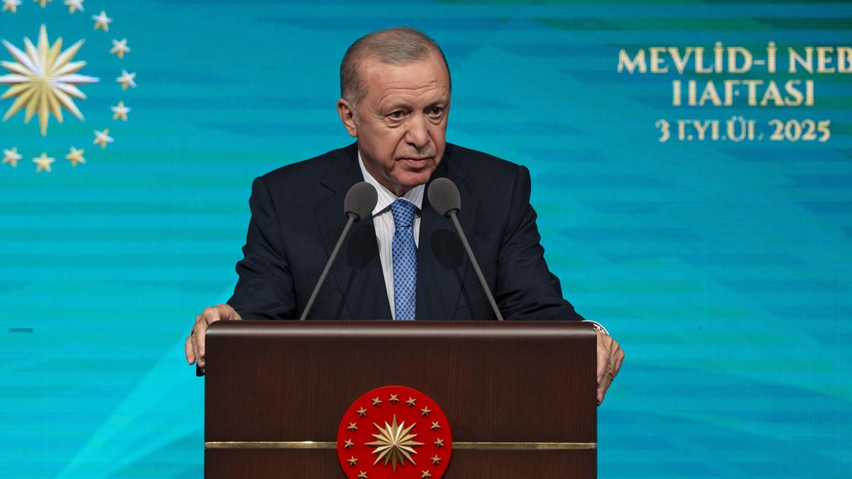 Kutlu gecede Gazze vurgusu... Cumhurbaşkanı Erdoğan: Kafir Netanyahu'nun kıyımına seyirci kalamayız