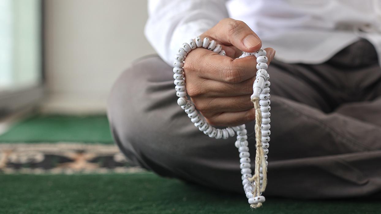Mevlid Kandilinde çekilecek tesbihler ve zikirler nelerdir?