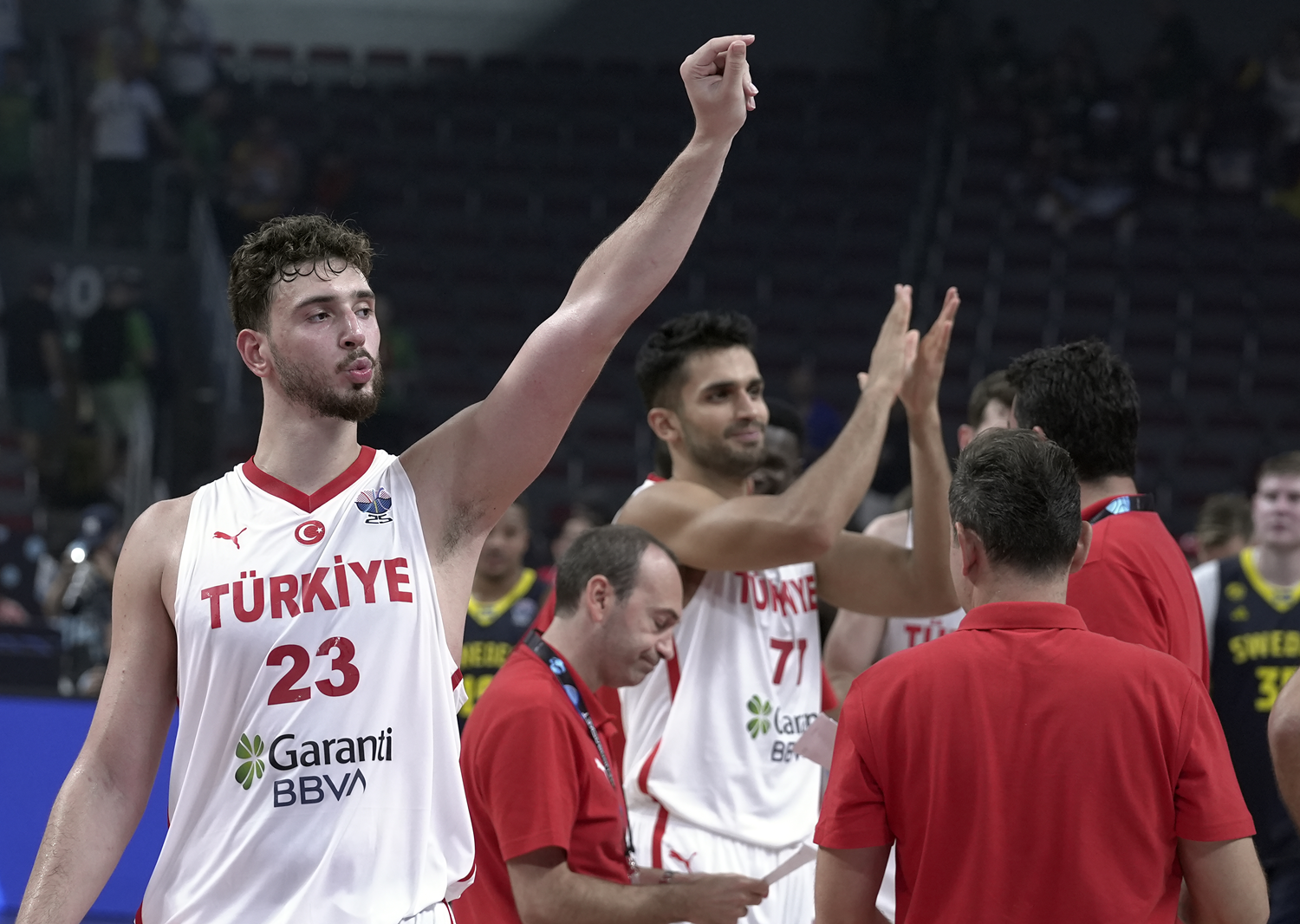 12 dev adam çeyrek finalde!