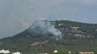 Antalya'da çıkan orman yangını kontrol altına alındı