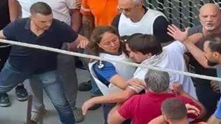 Vatandaşlar saldırganı linç etmek istedi, polis engelledi