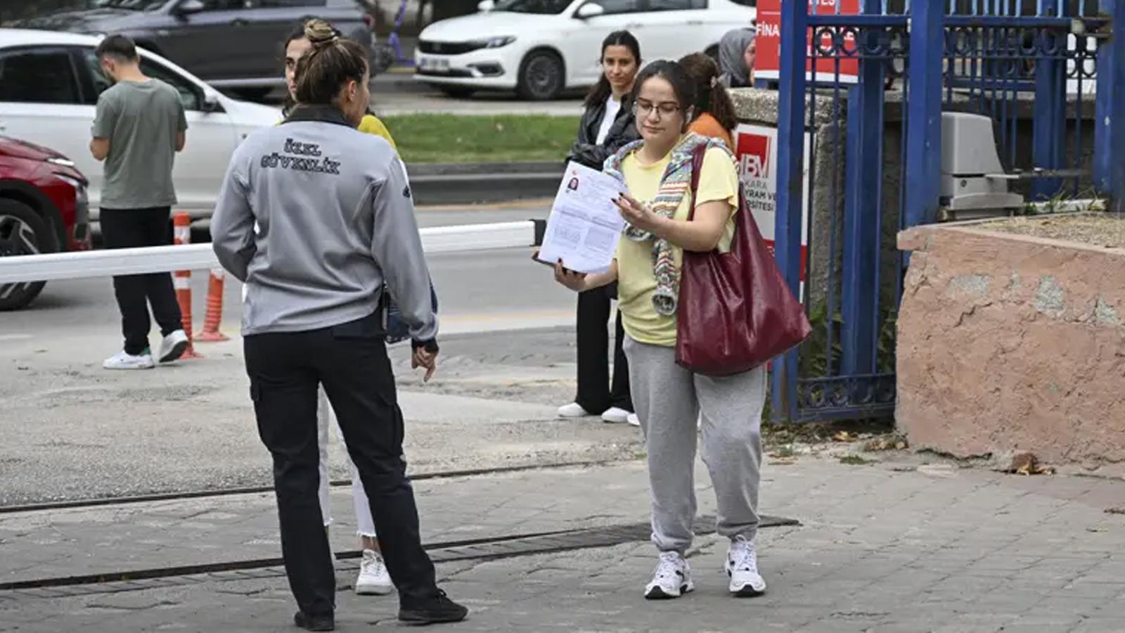 KPSS Alan Bilgisi sınavları sabah oturumu yapıldı