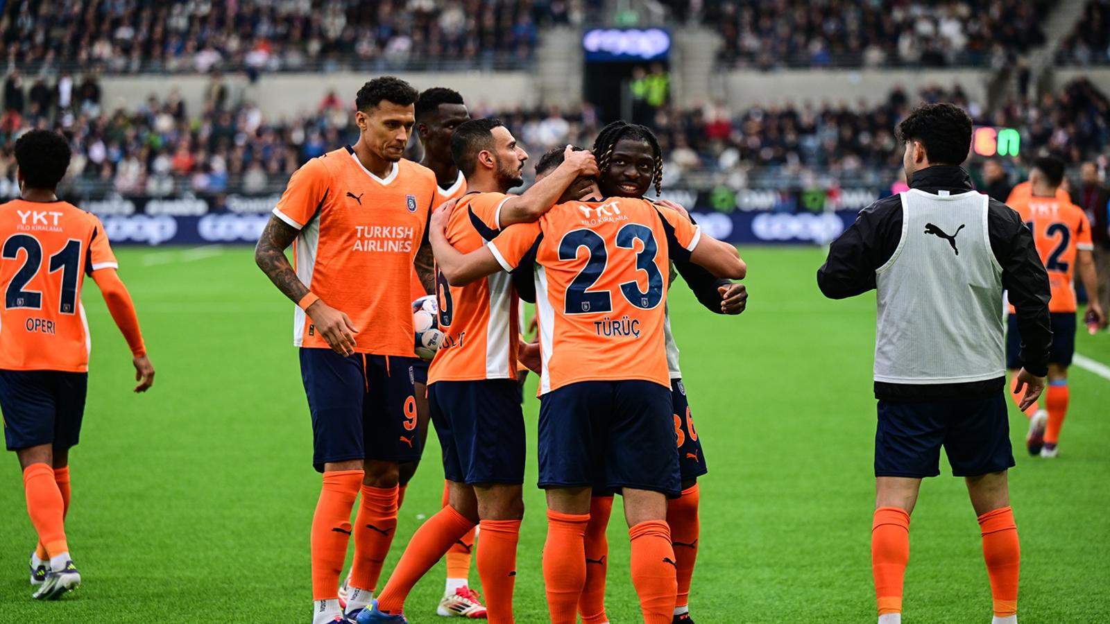 Başakşehir'in konuğu Alanyaspor