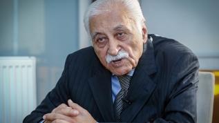 Yavuz Bülent Bakiler kimdir? Yavuz Bülent Bakiler kaç yaşındaydı, vefat nedeni ne?