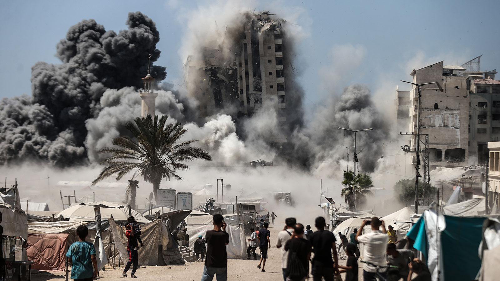 Trump'ın çağrısı soykırımcı İsrail'i durdurmadı! 72 saatte 106 kişi katledildi