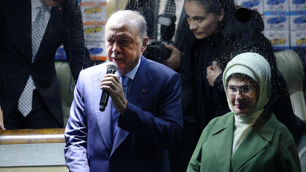 Başkan Erdoğan Rize'nin Güneysu ziyareti: TOKİ'nin yapmış olduğu konutlara ayrıca mutlu oldum