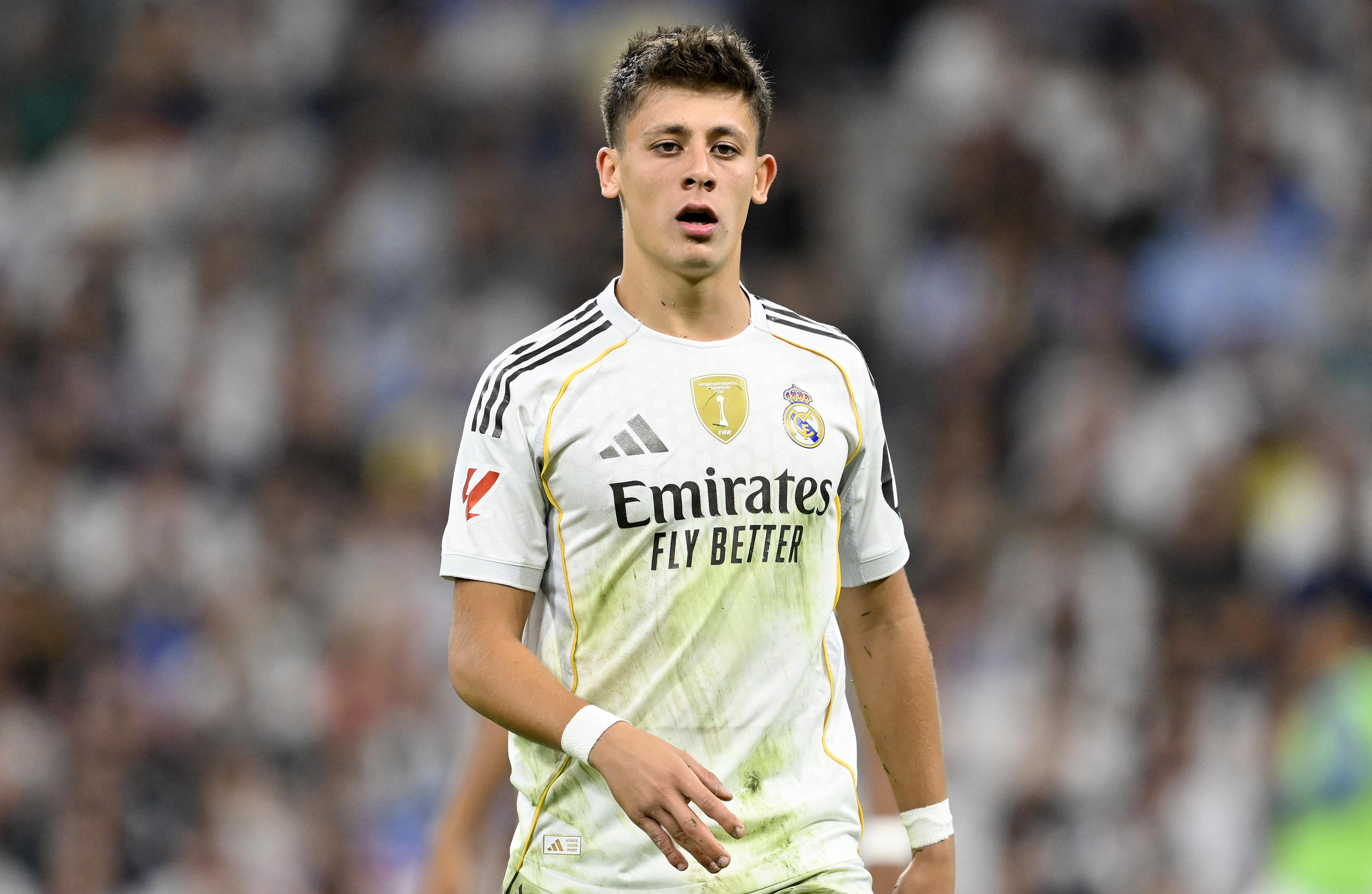 İngiliz ekipleri peşindeydi! Real Madrid'den Arda Güler kararı