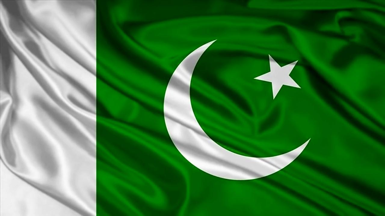 Pakistan'dan Afganistan'a uyarı: Savaşa hazırız