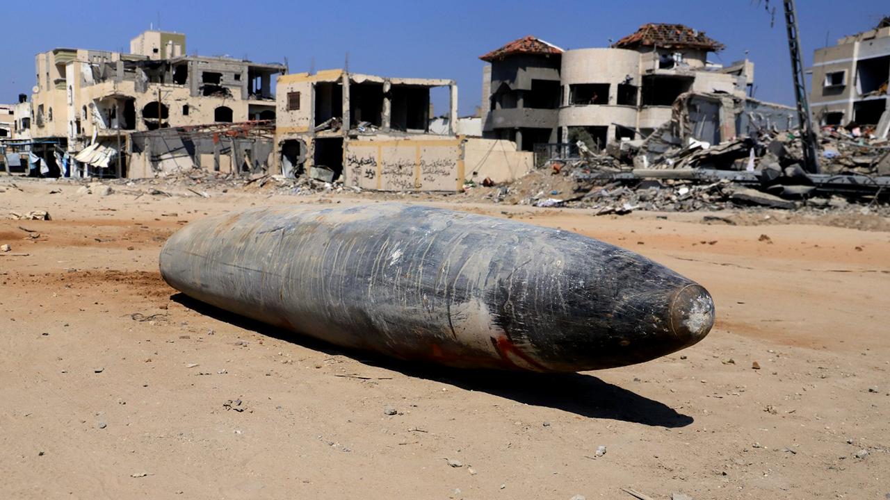 Gazze, soykırımcı İsrail'in patlamamış bombalarıyla dolu!
