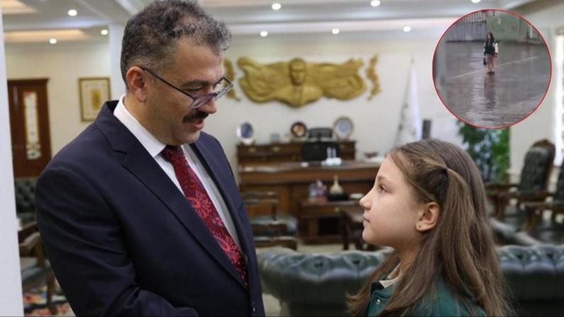 Yağmur altında İstiklal Marşı'nı okuyan ilkokul öğrencisine Iğdır Valisi Turan'dan ödül