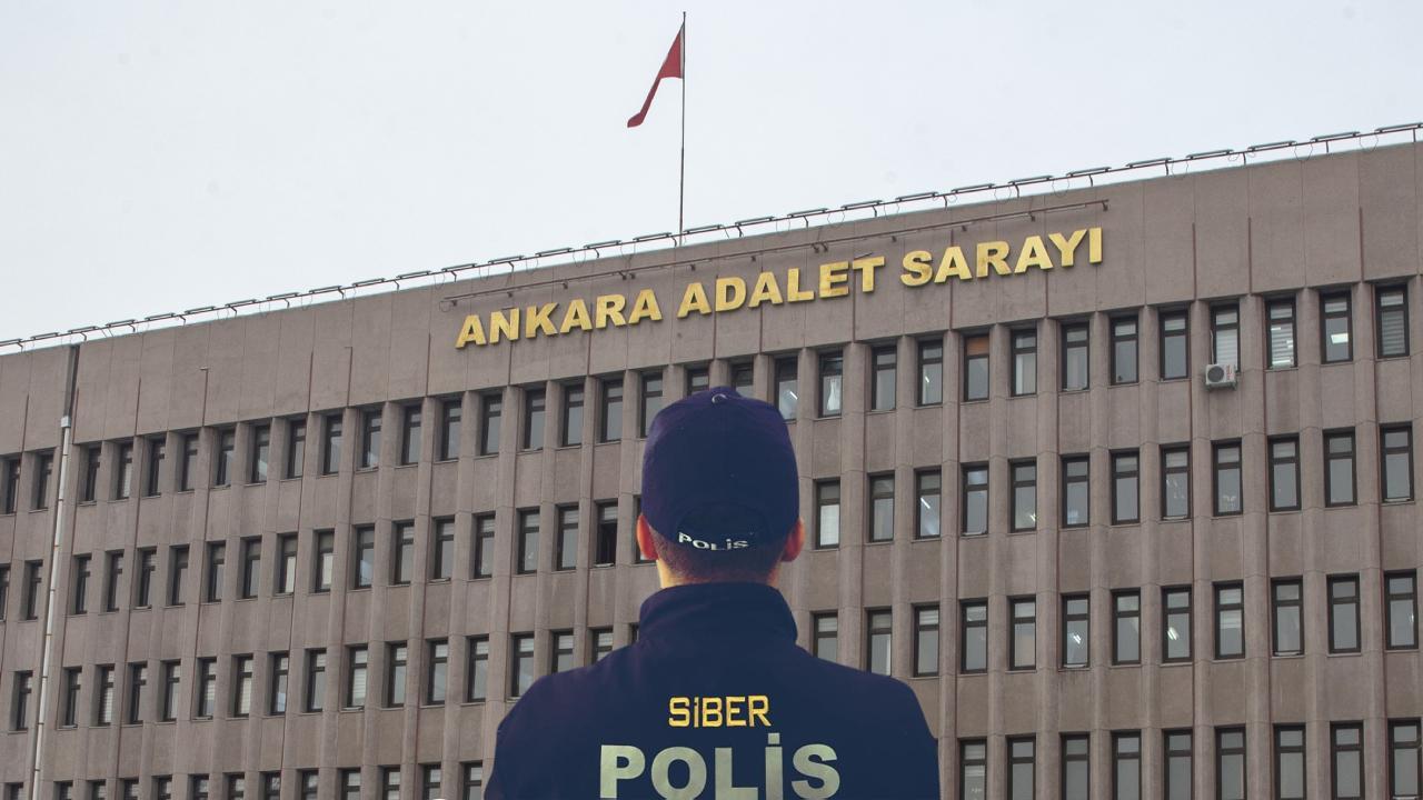 Sahte e-imza davasında aranan sanık yakalandı!