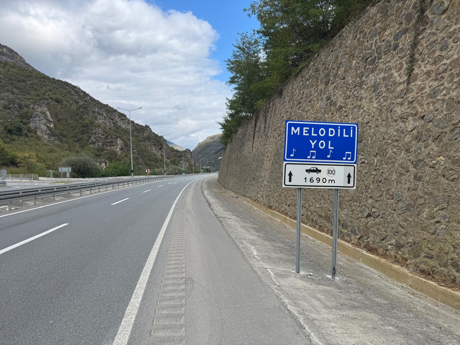Trabzon-Maçka yolunda sürücüler Ceddin Deden melodisini duyacak!