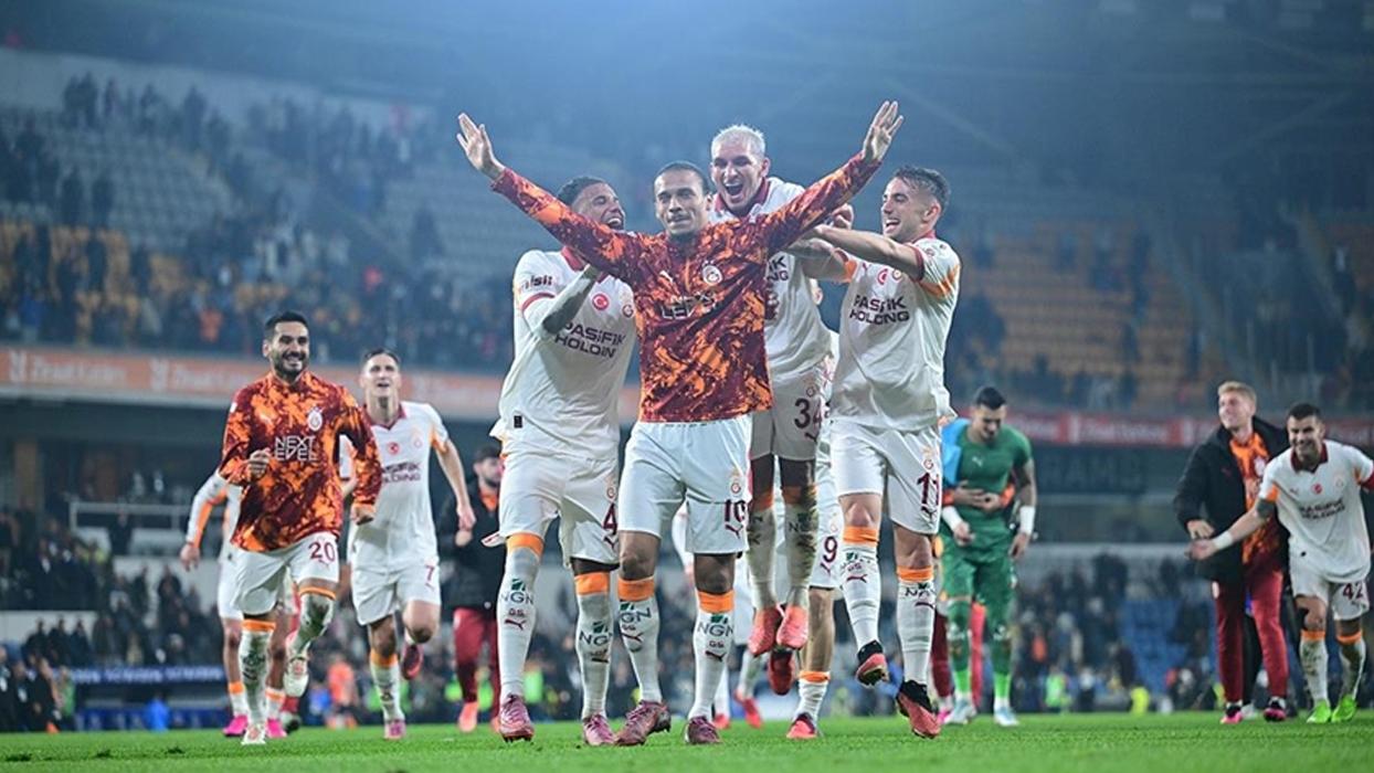 Lider Galatasaray doludizgin! Leroy Sane'nin golleriyle Başakşehir'i 2-1 yendi (Başakşehir - Galatasaray maç özeti)