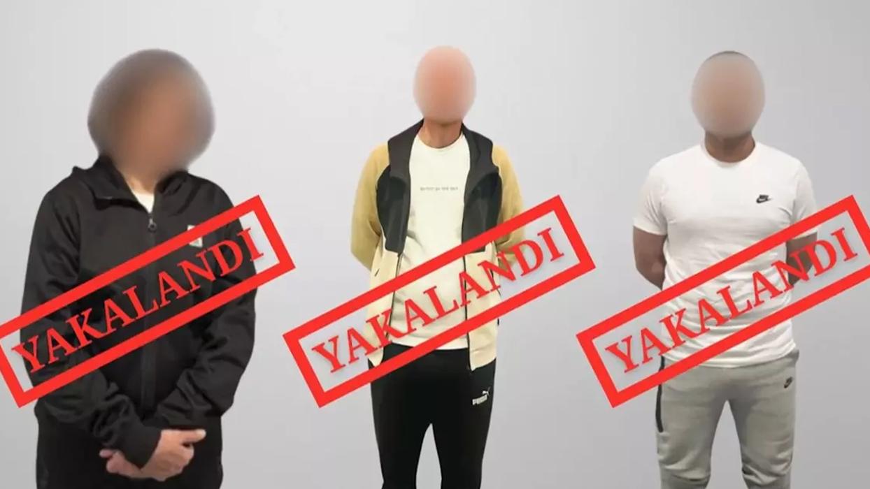 Bakan Yerlikaya duyurdu! Kırmızı bültenle aranan 3 suçlu Türkiye'ye getirildi