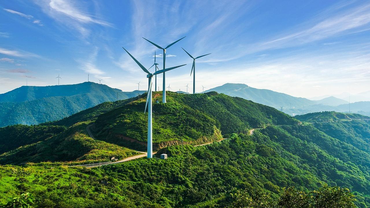 Enerjide rüzgâr devrimi: Türkiye'nin 2035 hedefi 120 bin megavat