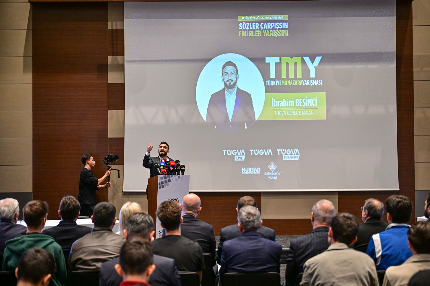 TÜGVA'nın düzenlediği ''Türkiye Münazara Yarışması'' başladı