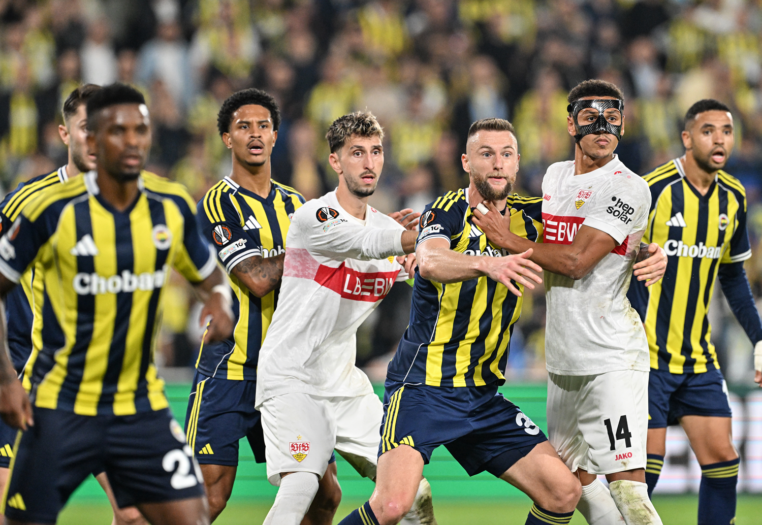 Almanya bu maçı konuşuyor! ''Fenerbahçe, Stuttgart'ı devirdi''