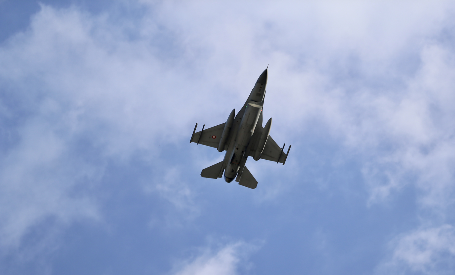 F-16'lar Ölüdeniz semalarında nefes kesti
