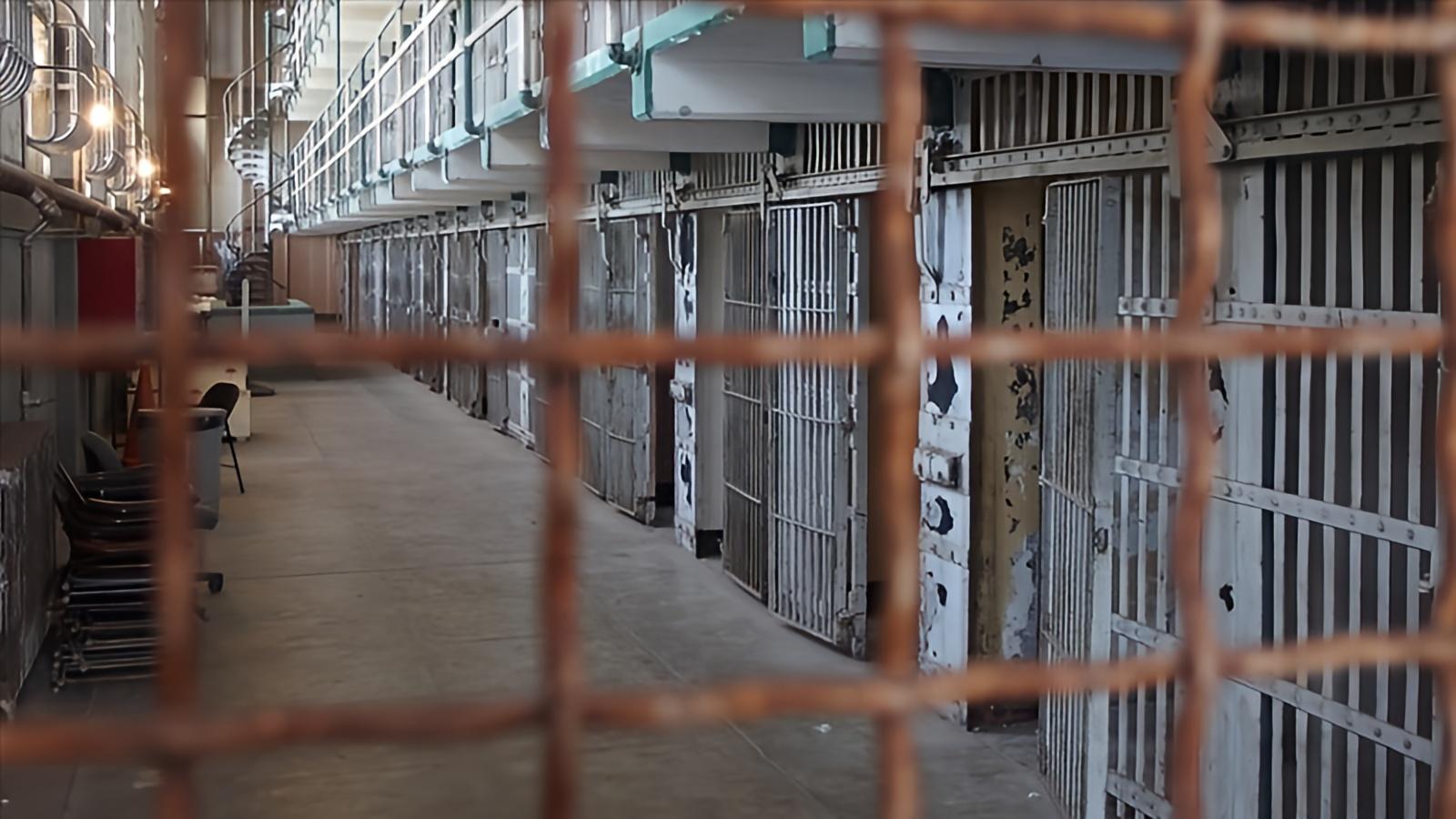 Soykırımcı İsrail'in Necef Hapishanesi'nde korkunç tablo: Dövülme, aşağılanma, açlık, tıbbi ihmal ve üşütme