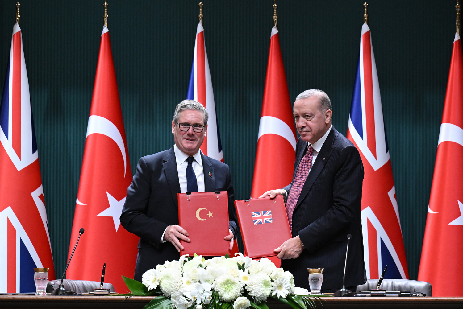 Başkan Erdoğan duyurdu! İngiltere ile Eurofighter anlaşması imzalandı