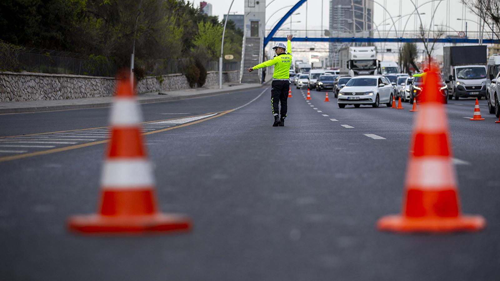 İstanbul'da Cumhuriyet Bayramı dolayısıyla bazı yollar trafiğe kapatılacak