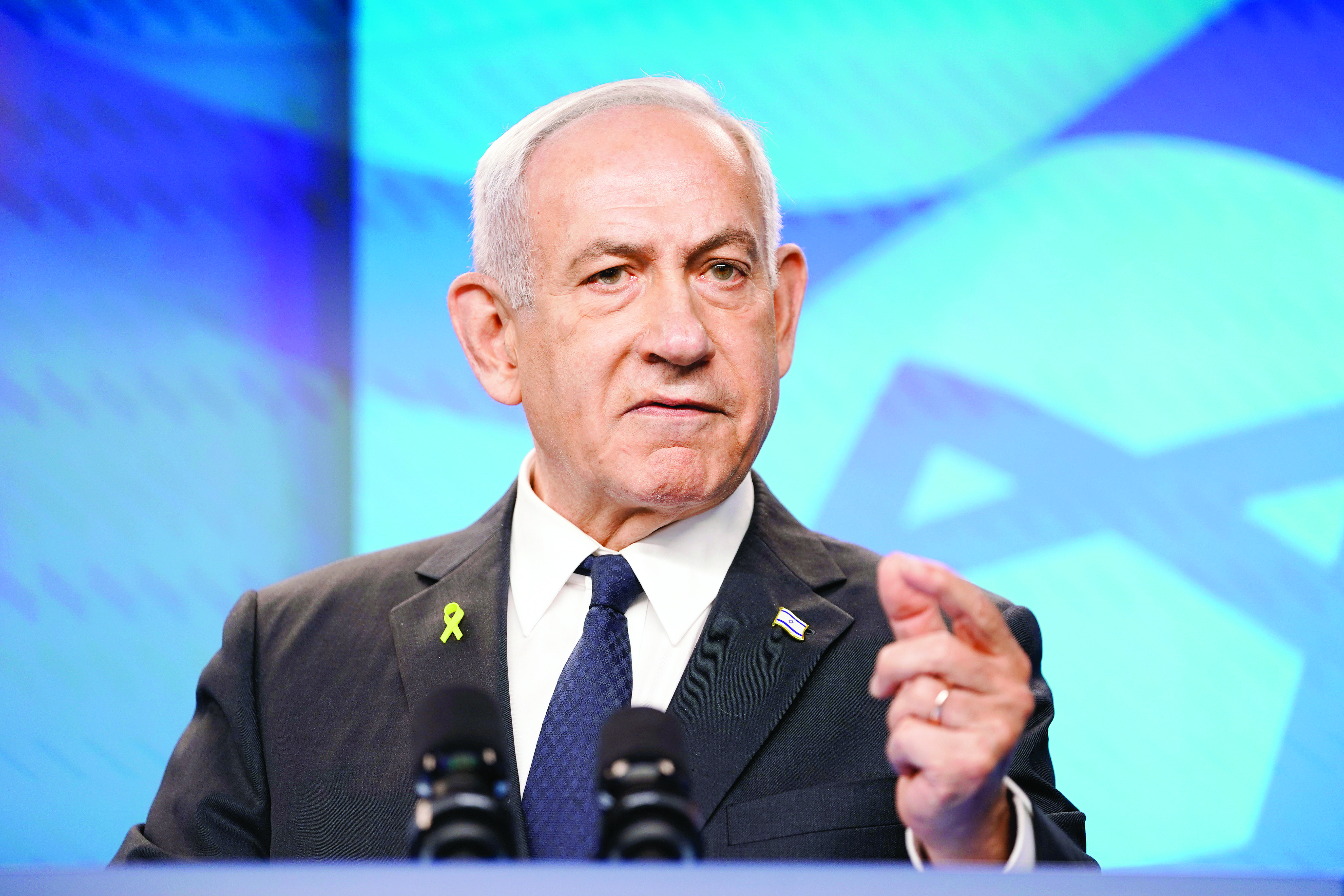 Katil Netanyahu öfkeden deliye döndü! Bağrışmalar başbakanlıkta yankılandı