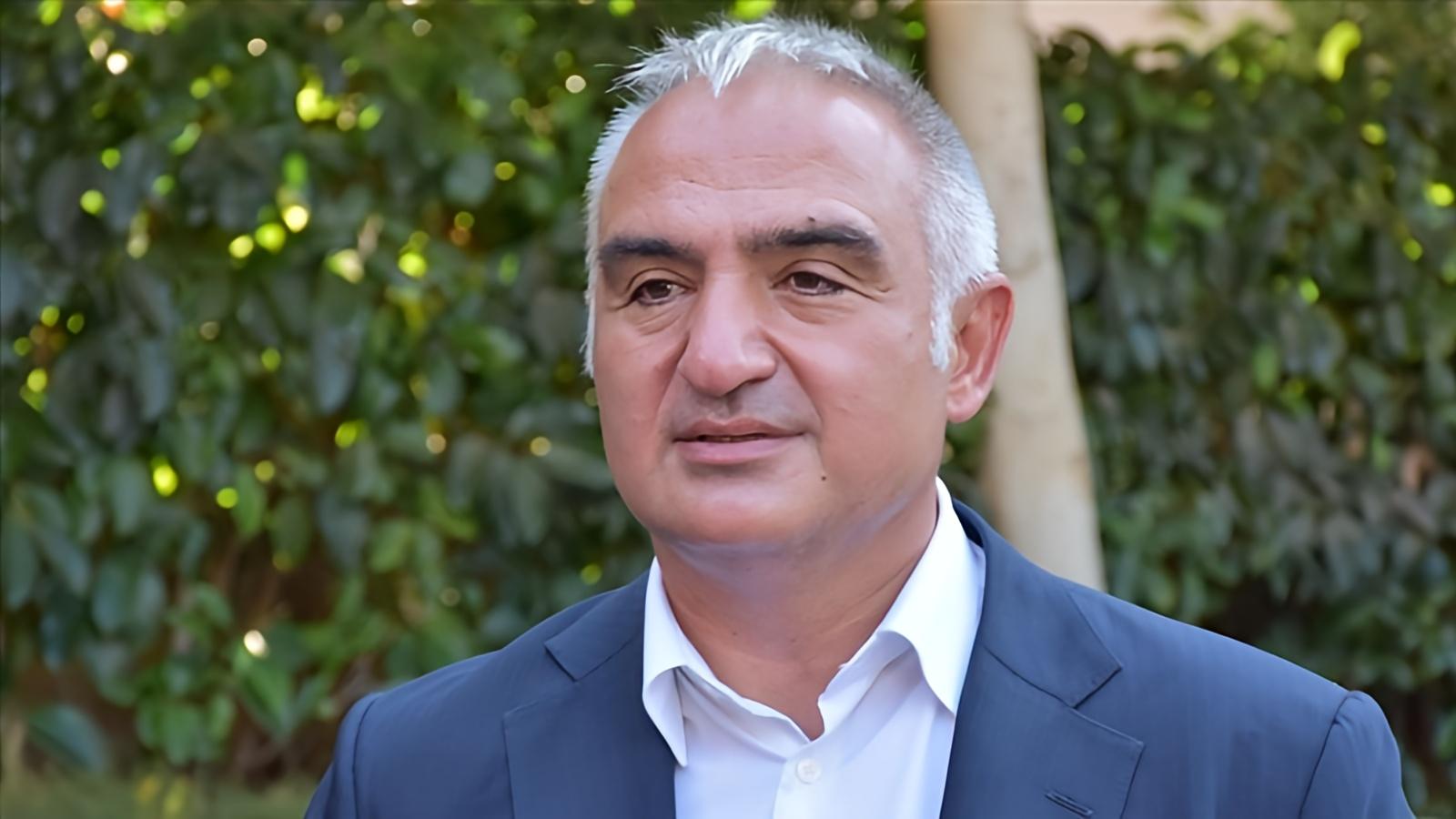 Bakan Ersoy'dan Cumhurbaşkanlığı Kültür ve Sanat Büyük Ödülleri paylaşımı: Ülkemize ve insanlığa değer katan tüm isimlere şükranlarımı sunuyorum