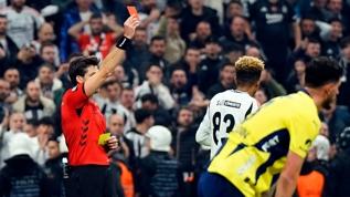 Beşiktaş ile Fenerbahçe derbisinde kırmızı kartlar havada uçuşuyor